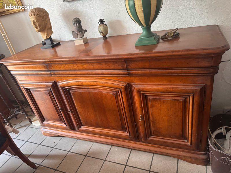 Buffet en bois massif merisier (image 1)