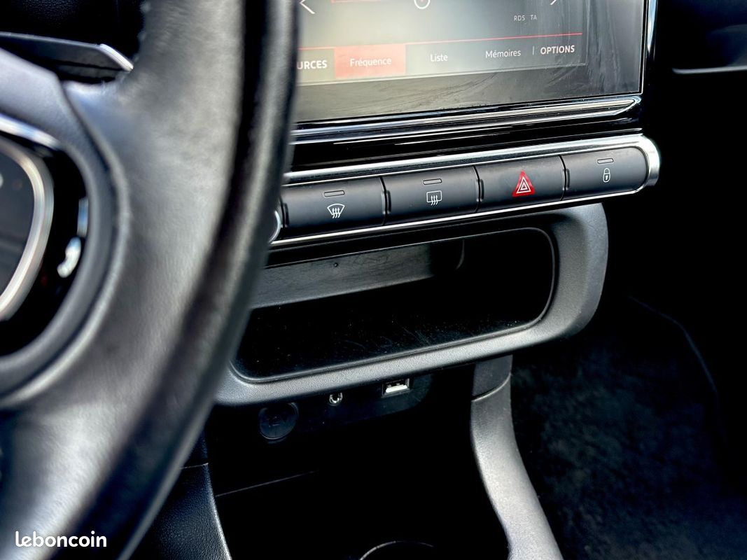Citroen c3 iii 1.2 puretech 82 s&s shine (image 18)