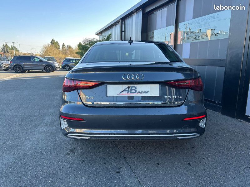 Audi A3 BERLINE 35 TFSI 150CH MILD HYBRID DESIGN LUXE S TRONIC 7 (image 18)