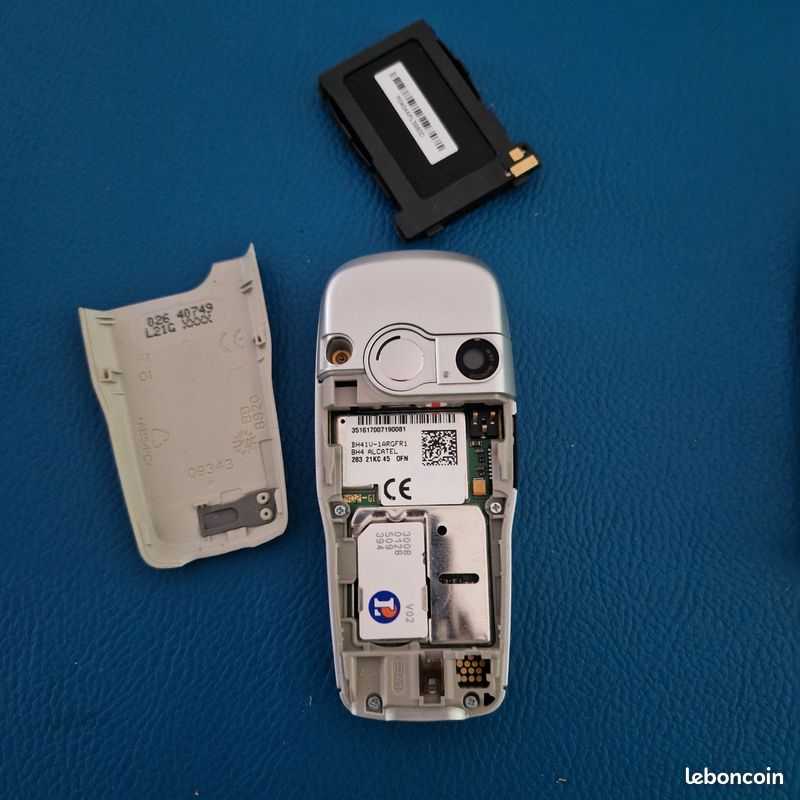 Téléphone vintage Alcatel One Touch 735 (image 6)