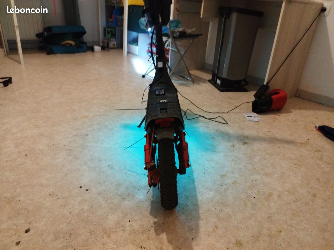 Trottinette électrique a vendre (image 3)