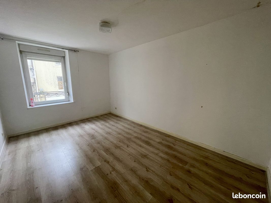 Appartement a louer epinal - 5 pièce(s) - 125 m2 - Surfyn