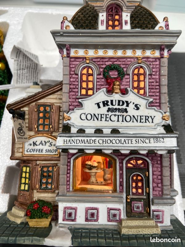 Lemax Trudy’s confectionery (image 3)