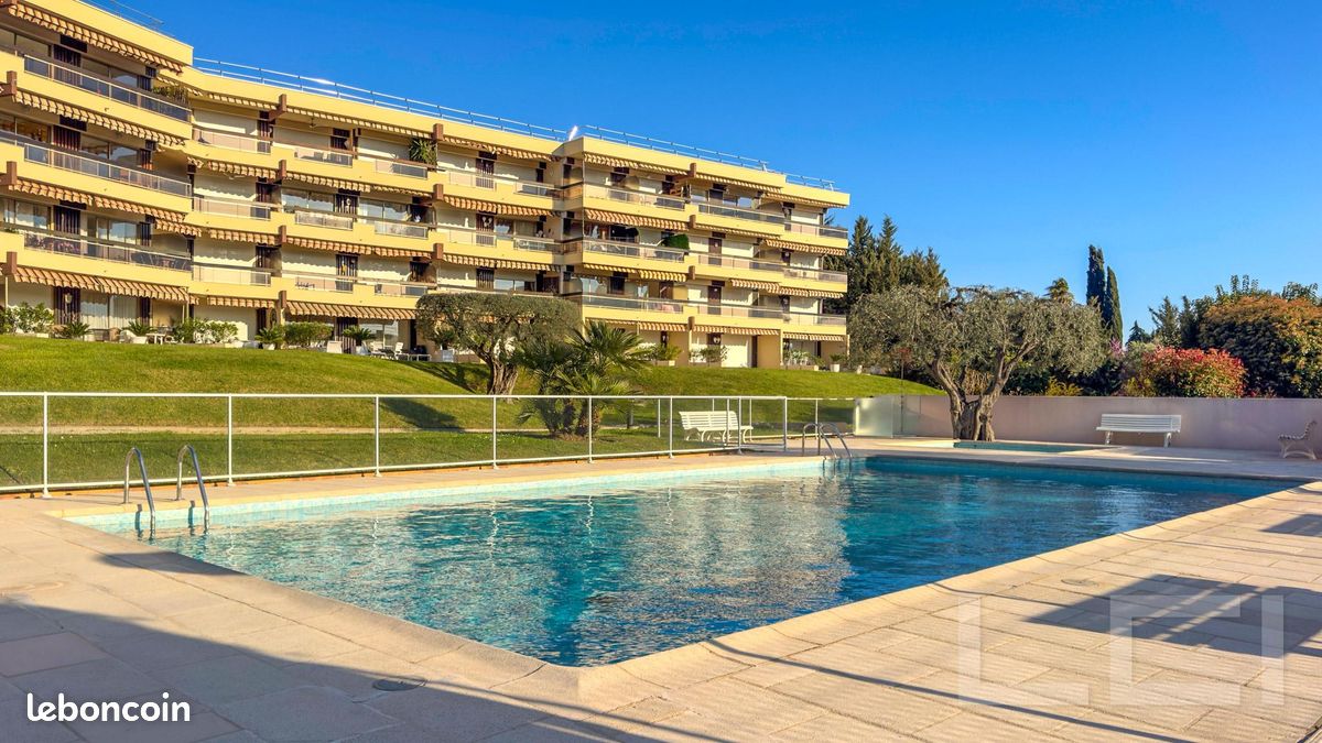 Appartement 3 pièces 60 m² · à Antibes · 60 m² · 490 000 €