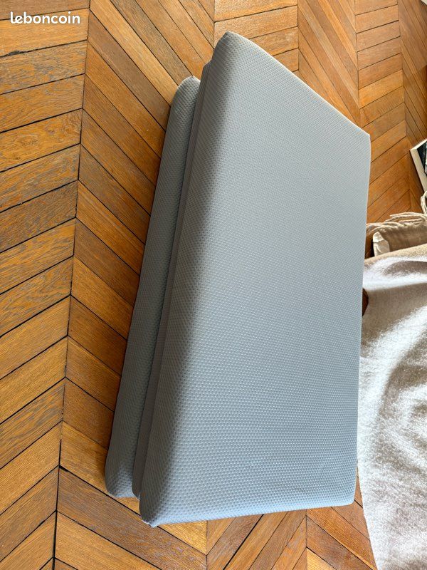 Amazon Basics - Matelas Pliant en Mousse à mémoire de Forme (image 3)