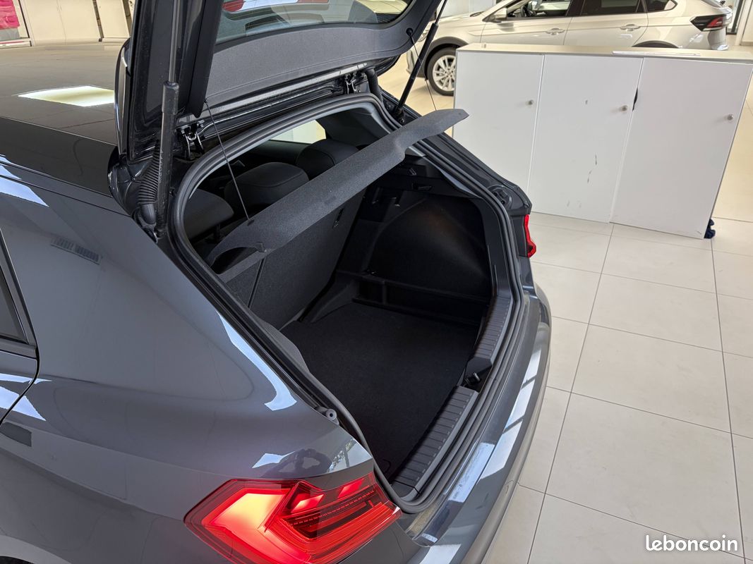 AUDI A1 Sportback 30 TFSI 110 ch S tronic 7 Advanced (image 24)