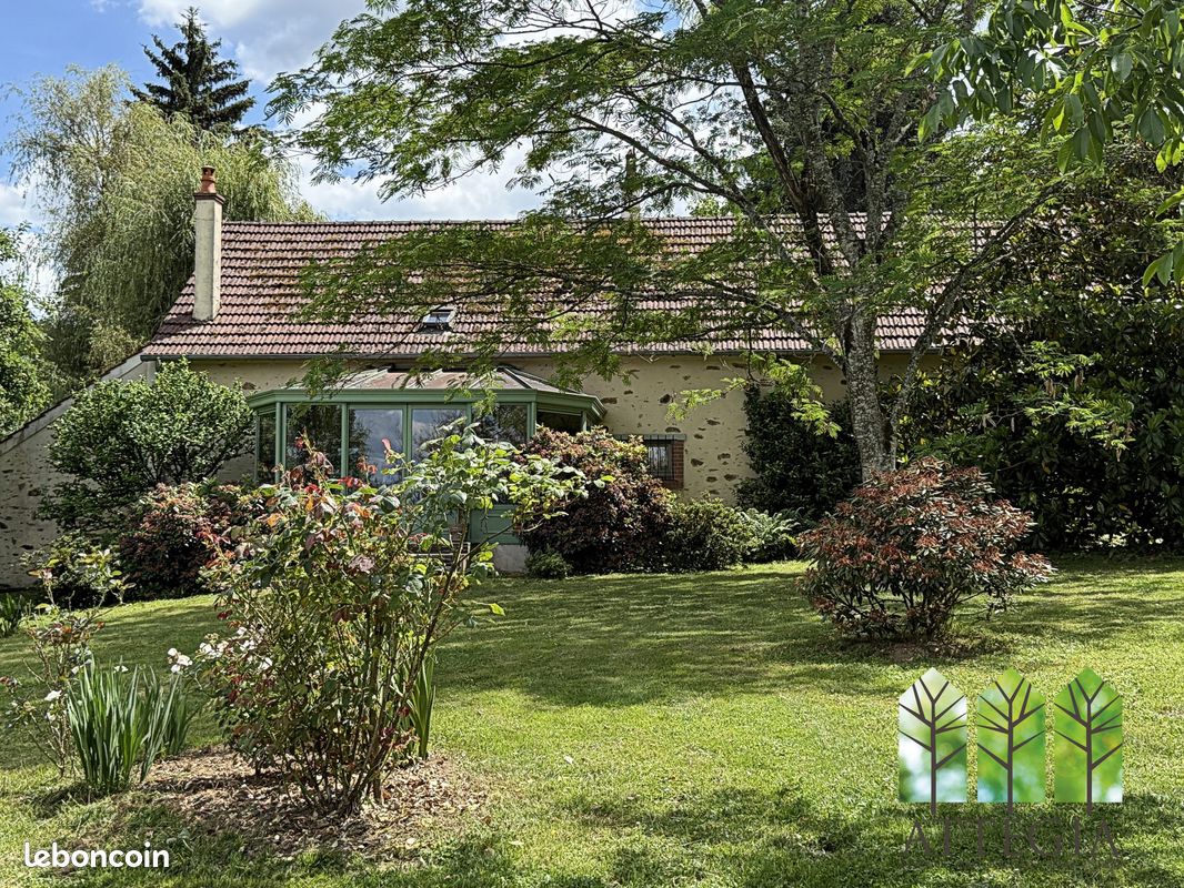 Maison 7 pièces 165 m² · à Vijon · 165 m² · 232 000 €
