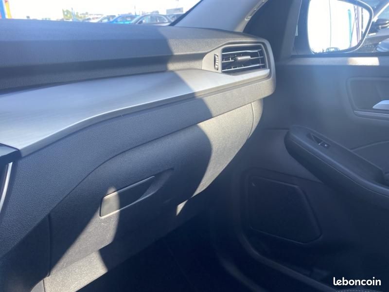 Ford Kuga 2.5 Duratec 190ch FHEV E85 Titanium BVA (image 22)