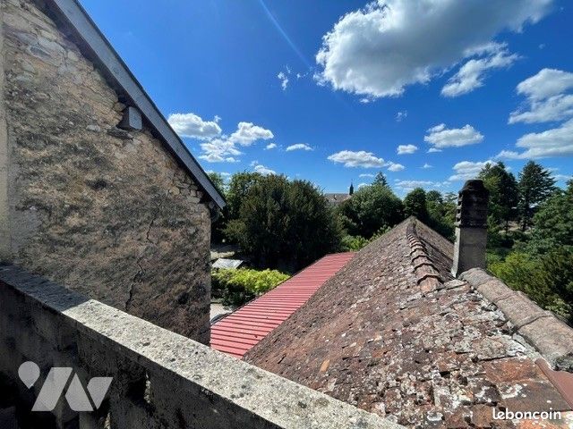 Appartement 1 pièce 27 m² · à Poligny · 27 m² · 44 000 €