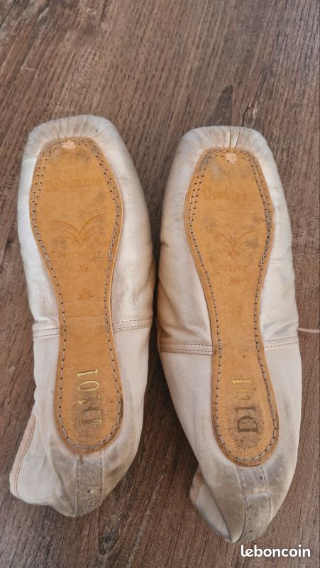 Chaussons de danse pointe T39 (image 2)