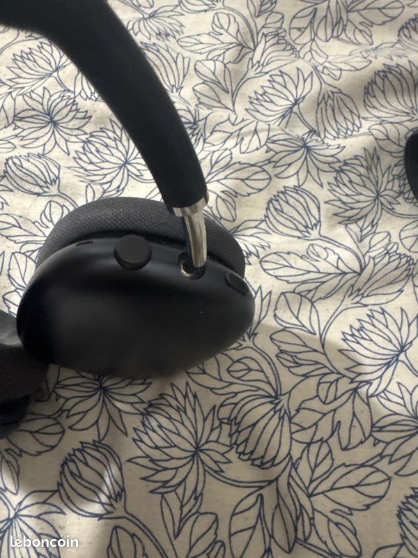 Airpods Max (2024) authentique avec facture boulanger et couverture applecare(2027) (image 6)