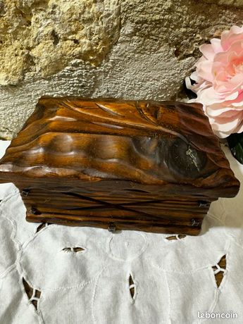 Boîte à Bijoux Vintage En Bois Sculpté - Vide-poche Artisanal Français, Occasion