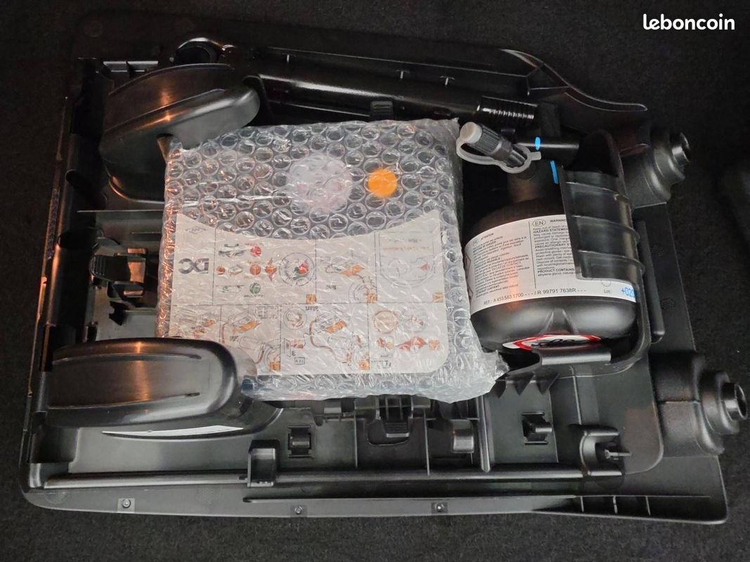 RENAULT Twingo III E-Tech Authentic (image 25)