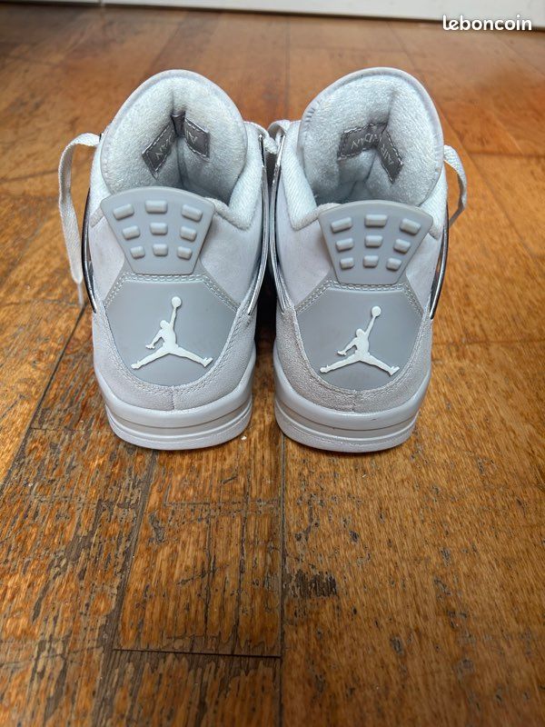 Frozen Moments Prix Jordan Grise Jordan Rétro Frozen Moments