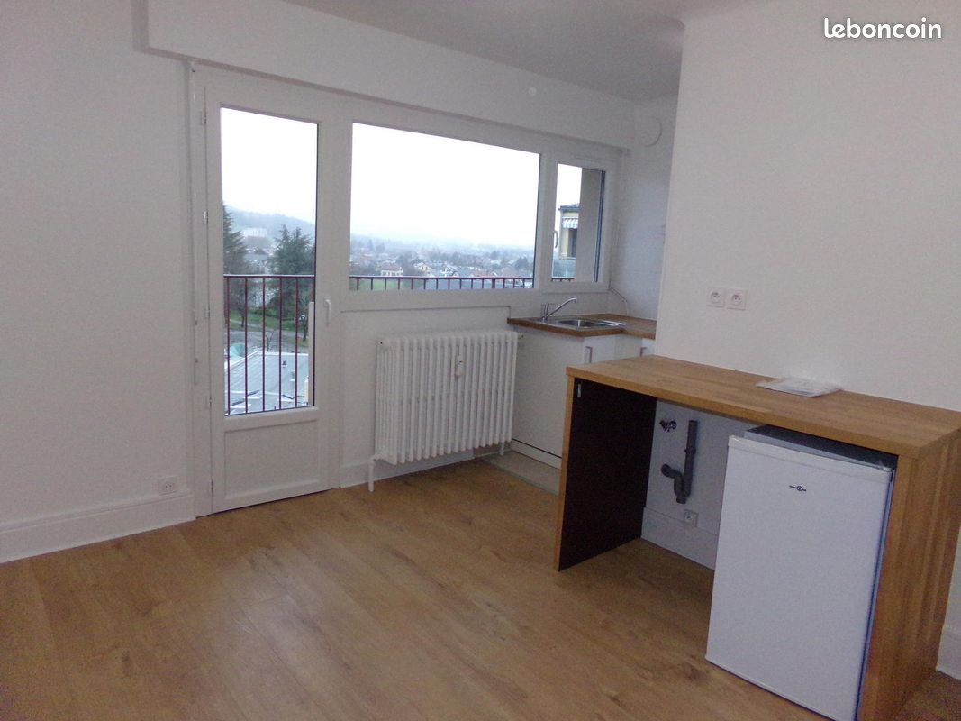 Appartement 1 pièce 18 m² · à Cognin · 18 m² · 425 €/mois