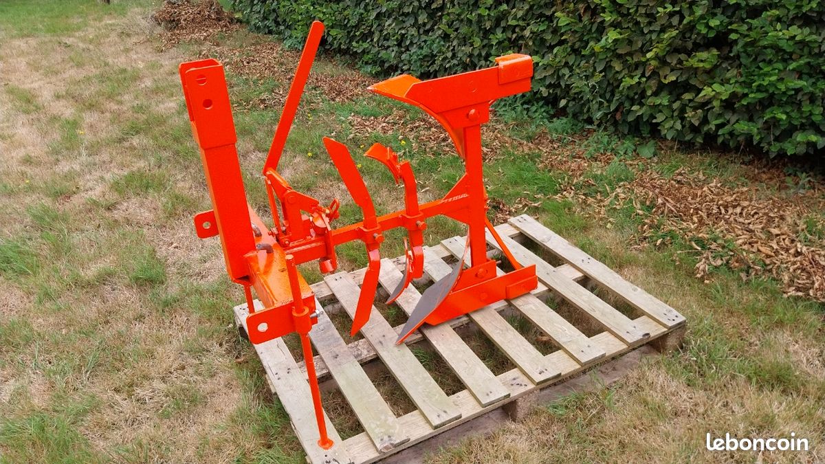 Charrue micro tracteur (image 3)