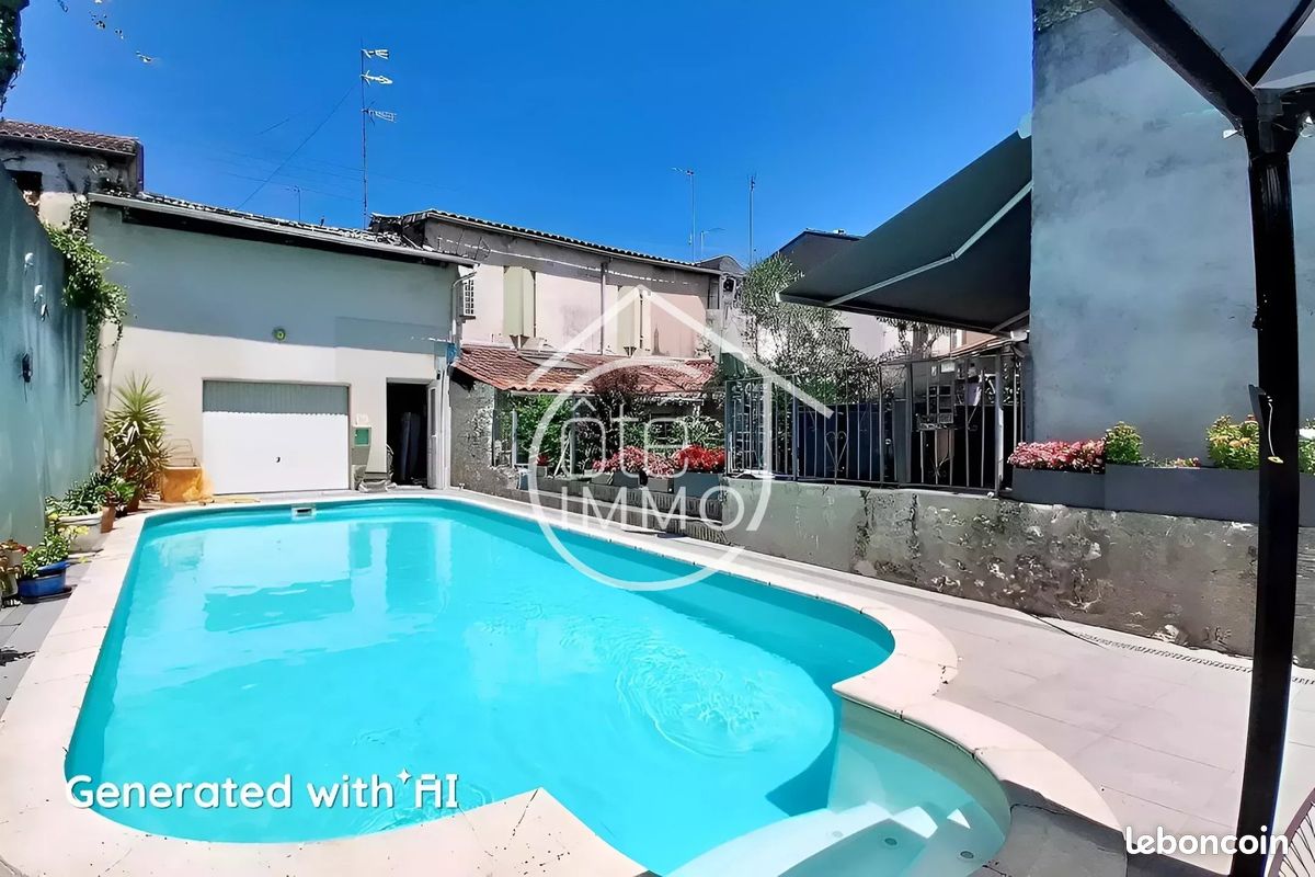 Maison 8 pièces 203 m² · à Sainte-Foy-la-Grande · 203 m² · 265 000 €
