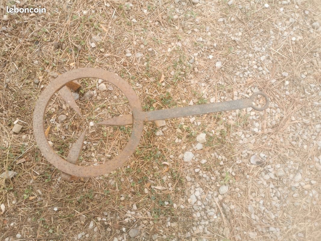 Petit trépied (image 2)