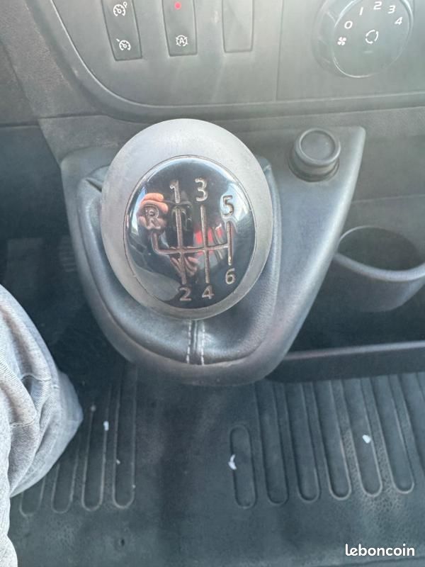 Renault Master CABINE APPROFONDIE CA L2H2 3.5t 2.3 dCi 125 E5 GRAND CONFORT (image 16)