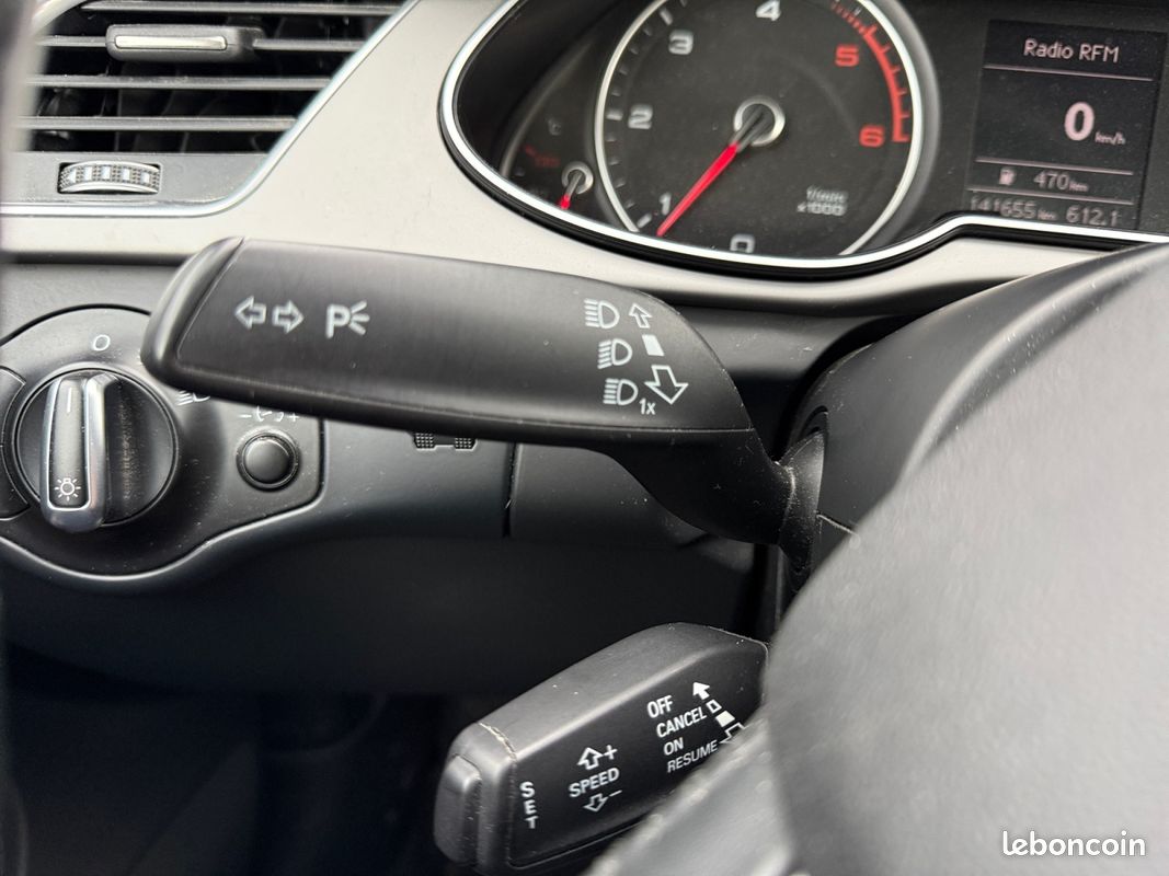 AUDI A4 (2) 2.0 TDI 177 BUSINESS LINE QUATTRO 177Ch Garantie 12 mois (image 19)