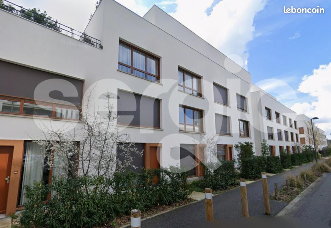 Parking 10 m² · à Cergy · 10 m² · 75 €/mois