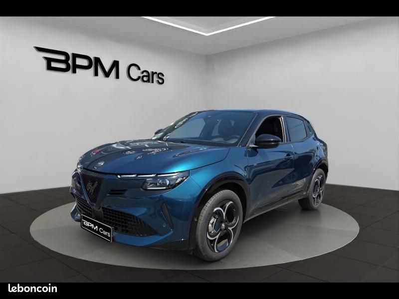 Alfa romeo Junior 1.2 Ibrida 136ch Premium DCT6 Q4 (image 1)