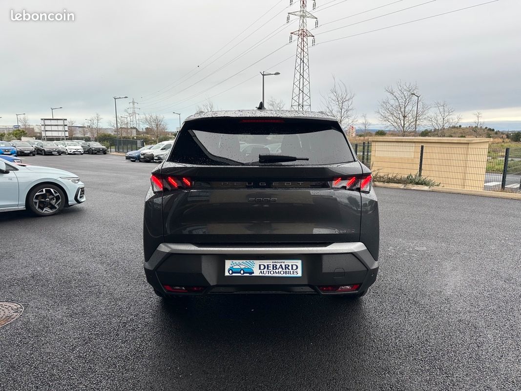 Peugeot 5008 HYBRID 145CH GT E-DCS6 (image 6)