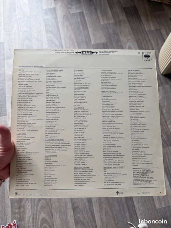 Vinyle bookends (image 2)
