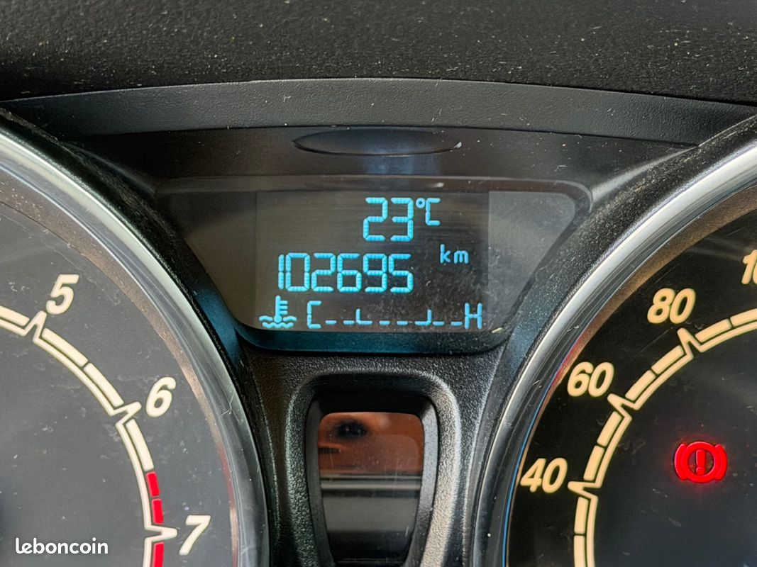FORD B-MAX 1.0 EcoBoost 100 SS Trend (image 20)