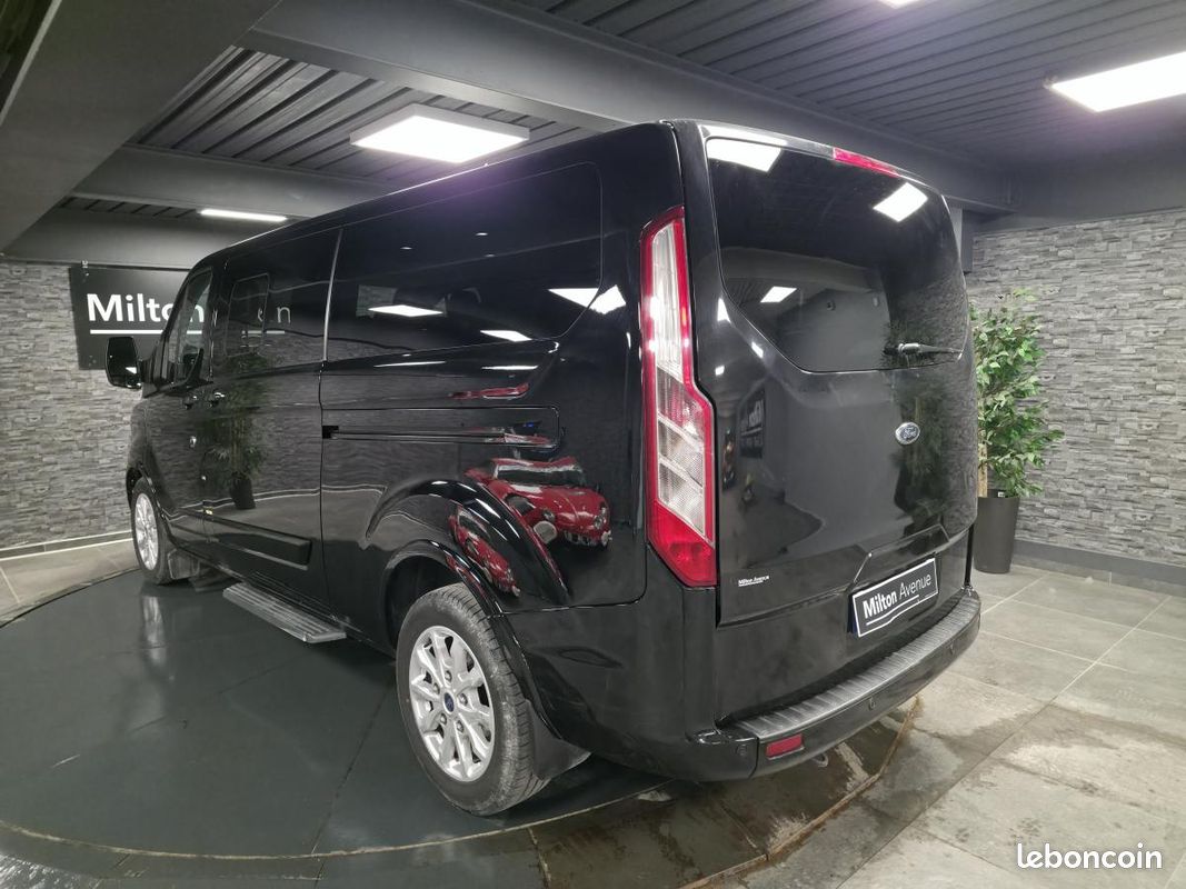 FORD TOURNEO CUSTOM 2.0 EcoBlue - 130 - BVA COMBI 320 L2H1 Titanium (image 4)