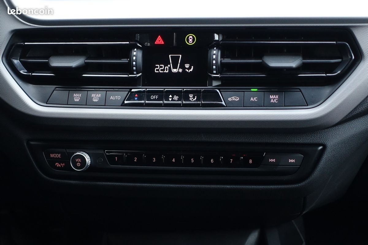 Série 1 116d Live cockpit/Gps europe/LED/Climatisation/CarPlay/Régulateur/1*Main/Garantie 12 mois (image 10)