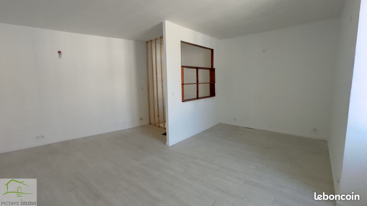 Duplex 2 pièces 55 m² - Lusignan 86600 (image principale 8)