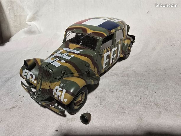 Solido Voitures 1/18 Prestige Citroën Traction Avant 1938 Num 25