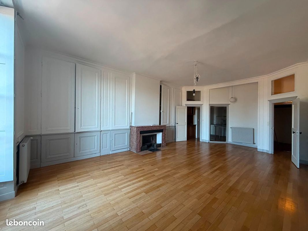 Appartement 3 pièces 94 m² · à Lyon · 94 m² · 1 500 €