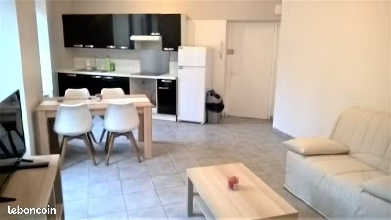 Appartement 1 pièce 32 m² · à Fougères · 32 m² · 440 €/mois