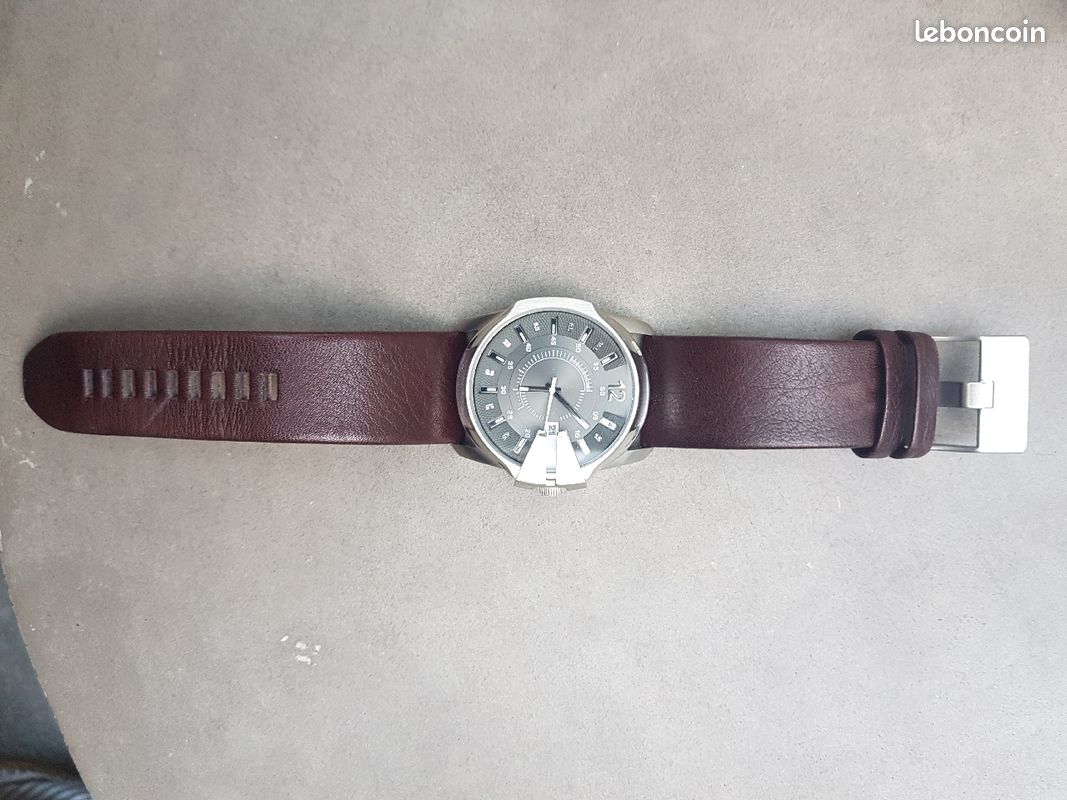 Montre homme diesel neuve (image 3)