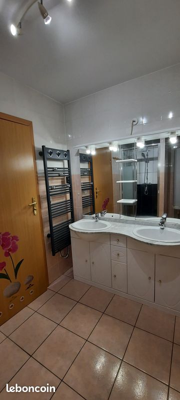 Appartement 4 pièces 81 m² · à Renage · 81 m² · 955 €/mois
