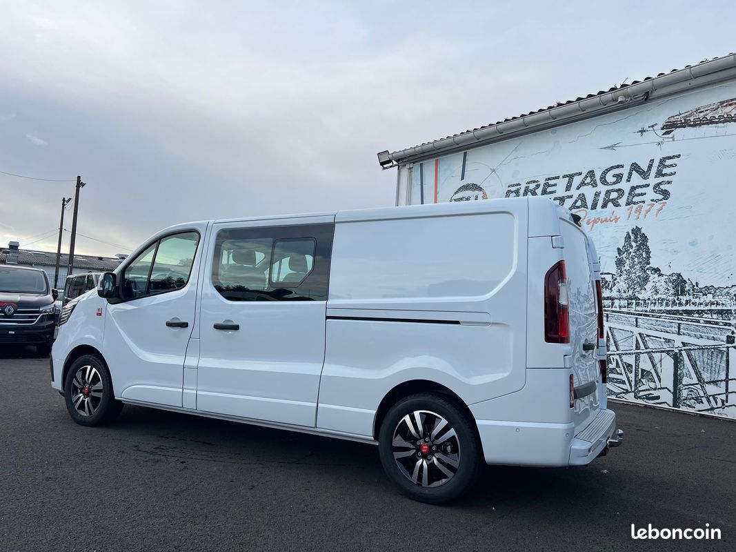 38450 ht Trafic 5 places L2H1 3T 170 cv BVA9 Exclusive + Options (image 7)