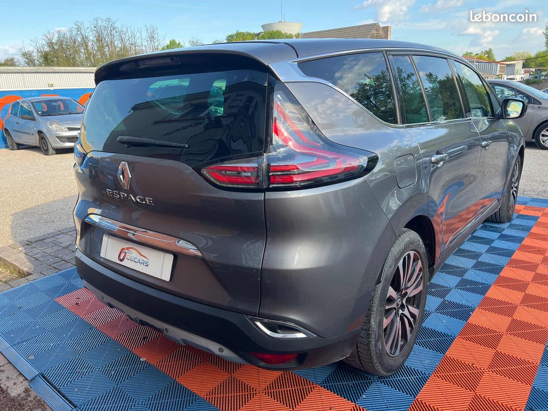 Renault espace v 1.6 dci 160ch energy zen edc 2016 (image 10)