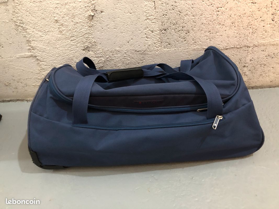 Sac de voyage (image 1)