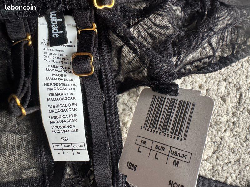 Superbe haut de tankini avec imprimé raffiné - noir/violet imprimé