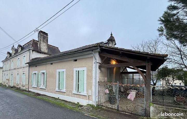 Immeuble 390 m² Saint Barthelemy De Bellegar