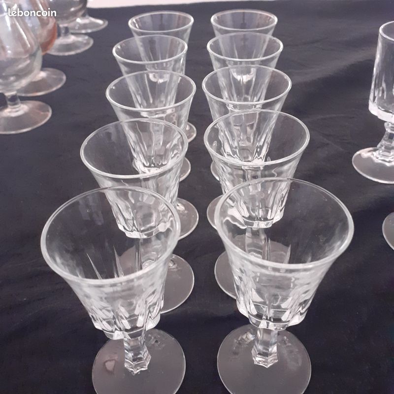 Verres digestif ciselés anciens (image 1)