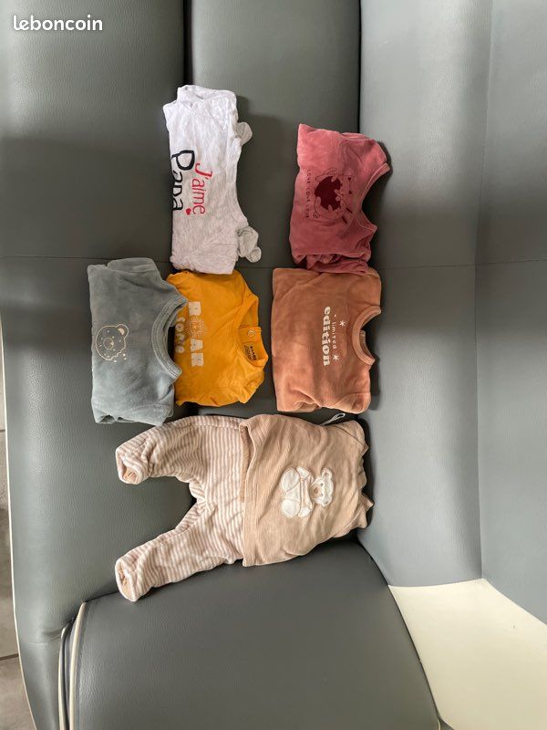 Vêtements bébé (image 1)