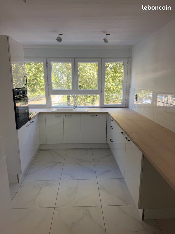 Appartement 4 pièces 90 m² · à Mâcon · 90 m² · 930 €/mois