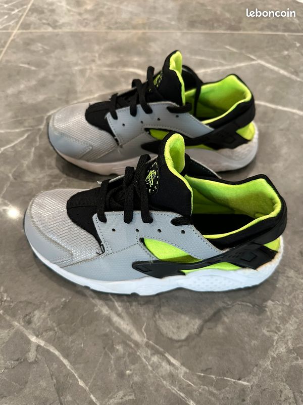 Nike Huarache enfant Chaussures