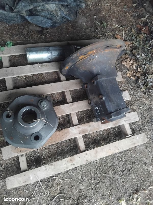 Piece de tracteur (image 1)
