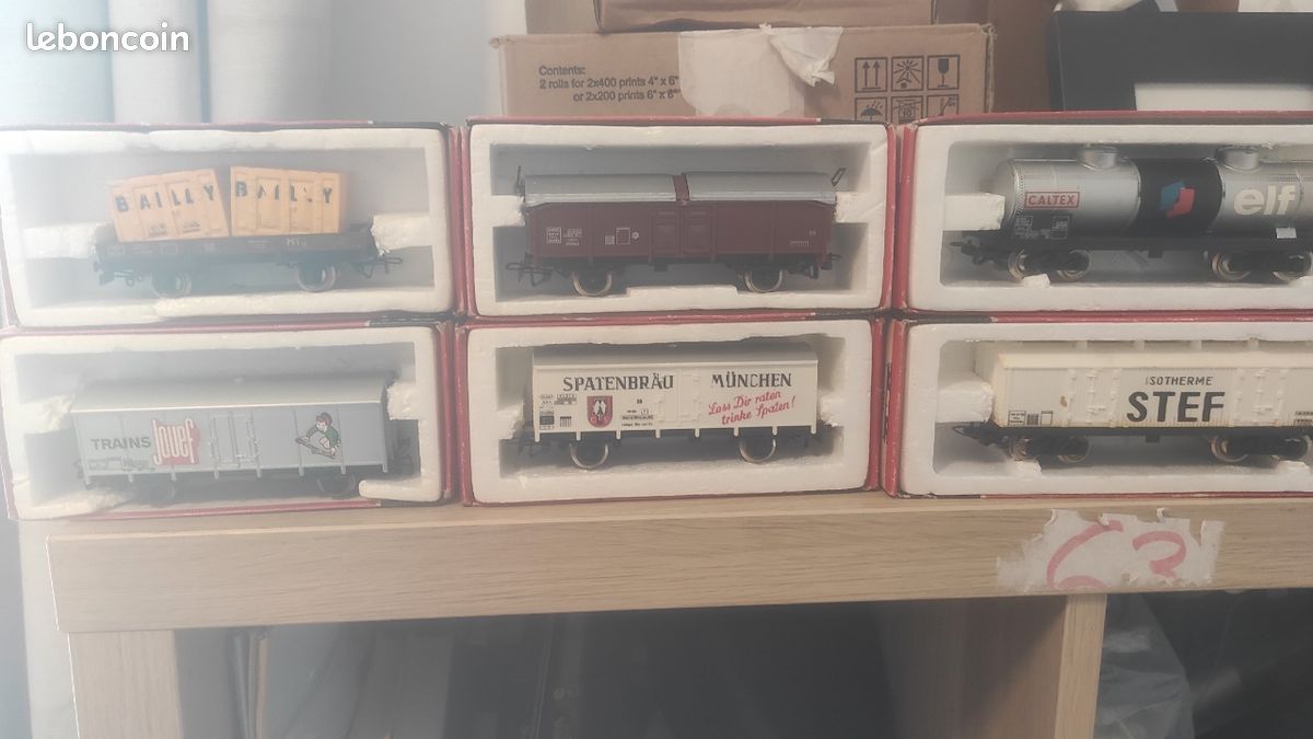 ANCIEN LOT HO JOUEF , 14 Wagons Marchandise Commande , 1 Pont Et 2