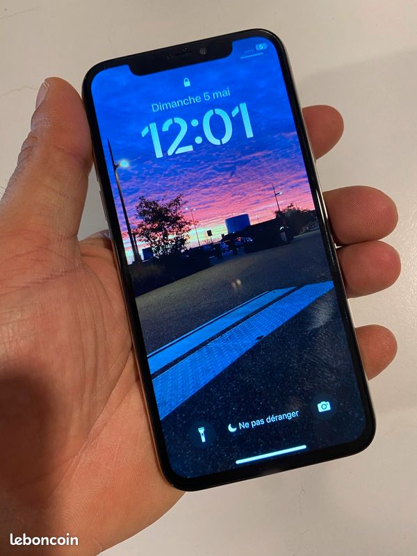 Iphone X 64gb (image 2)