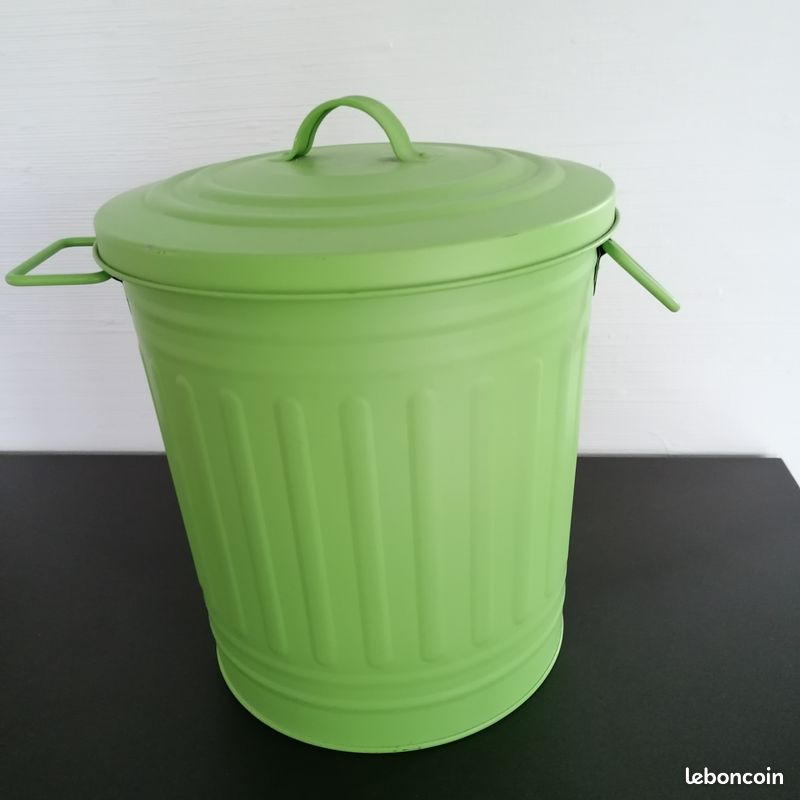 Poubelle en acier coloré vert (image 1)